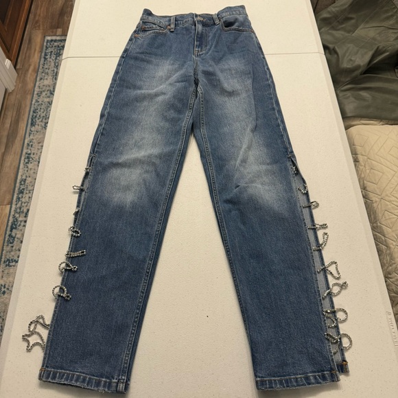 Alice + Olivia Playback Authentik Trashed - Picture 2 of 4